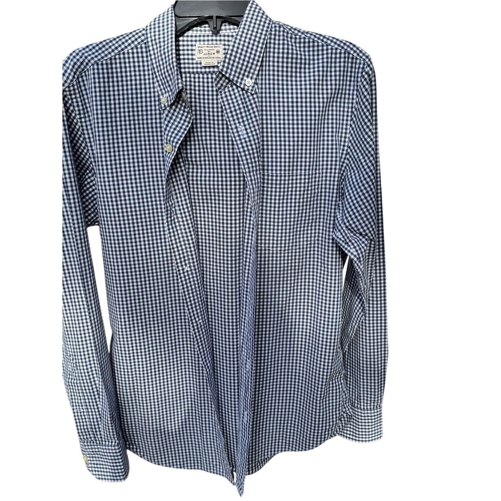 J. Crew Men's Navy and White Gingham Button-Down Shirt. M‎
